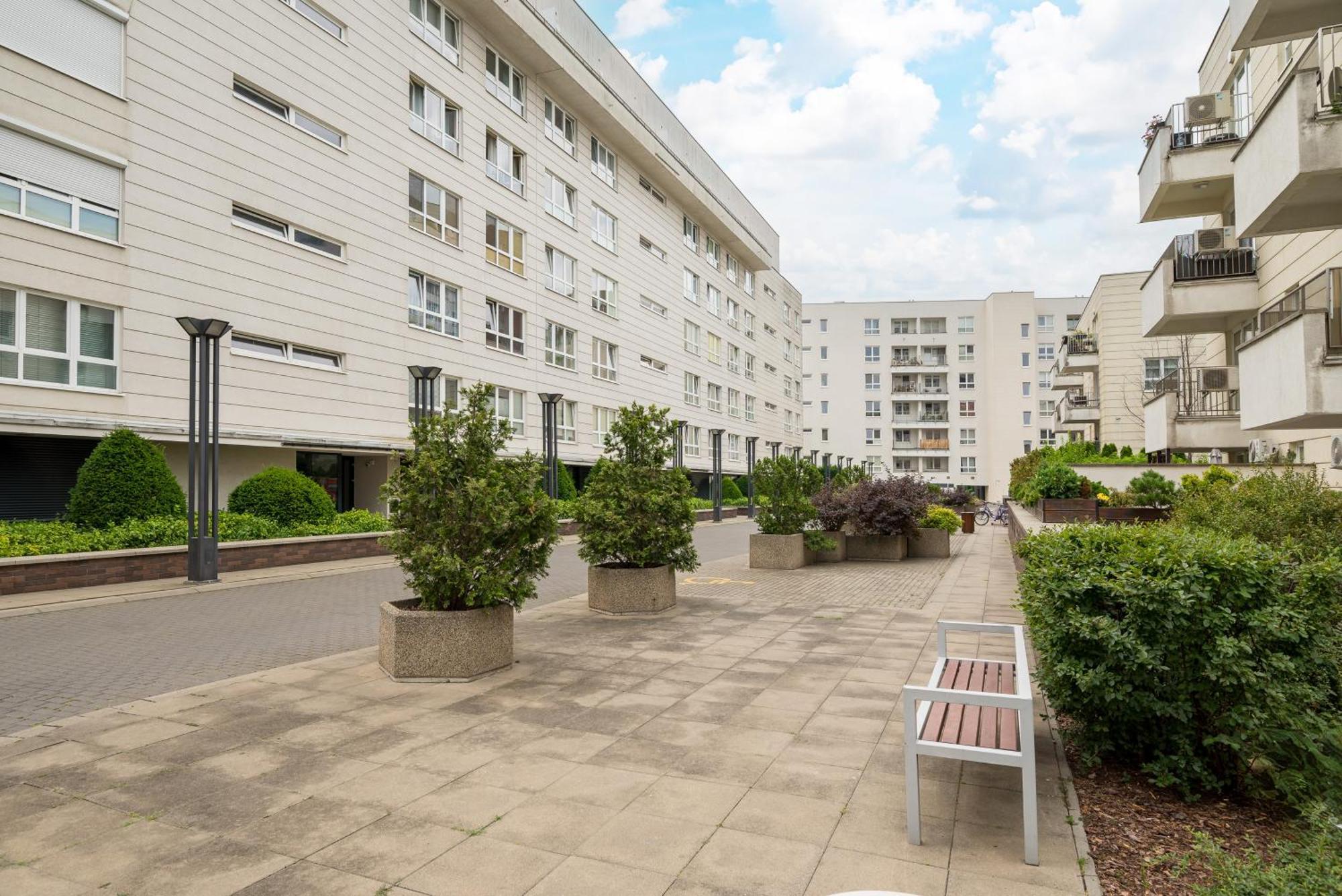 Stawki Pleasant Apartment 华沙 外观 照片